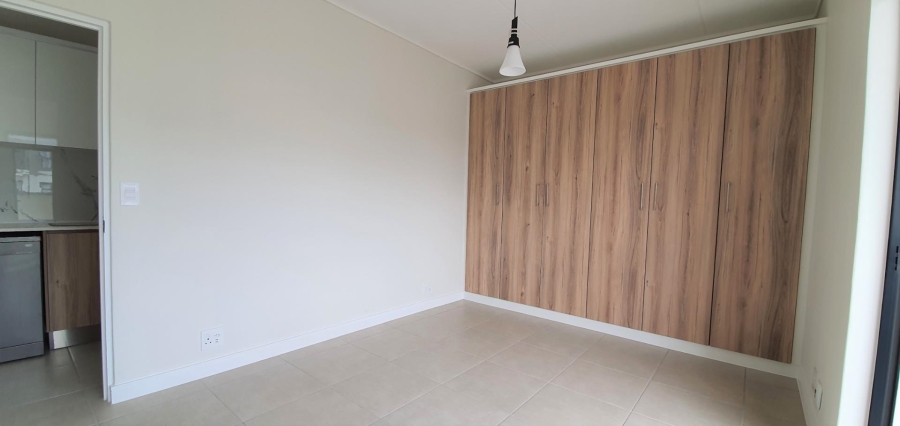 To Let 1 Bedroom Property for Rent in Sandown Western Cape